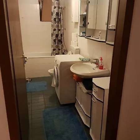 Am Ostwall Apartment